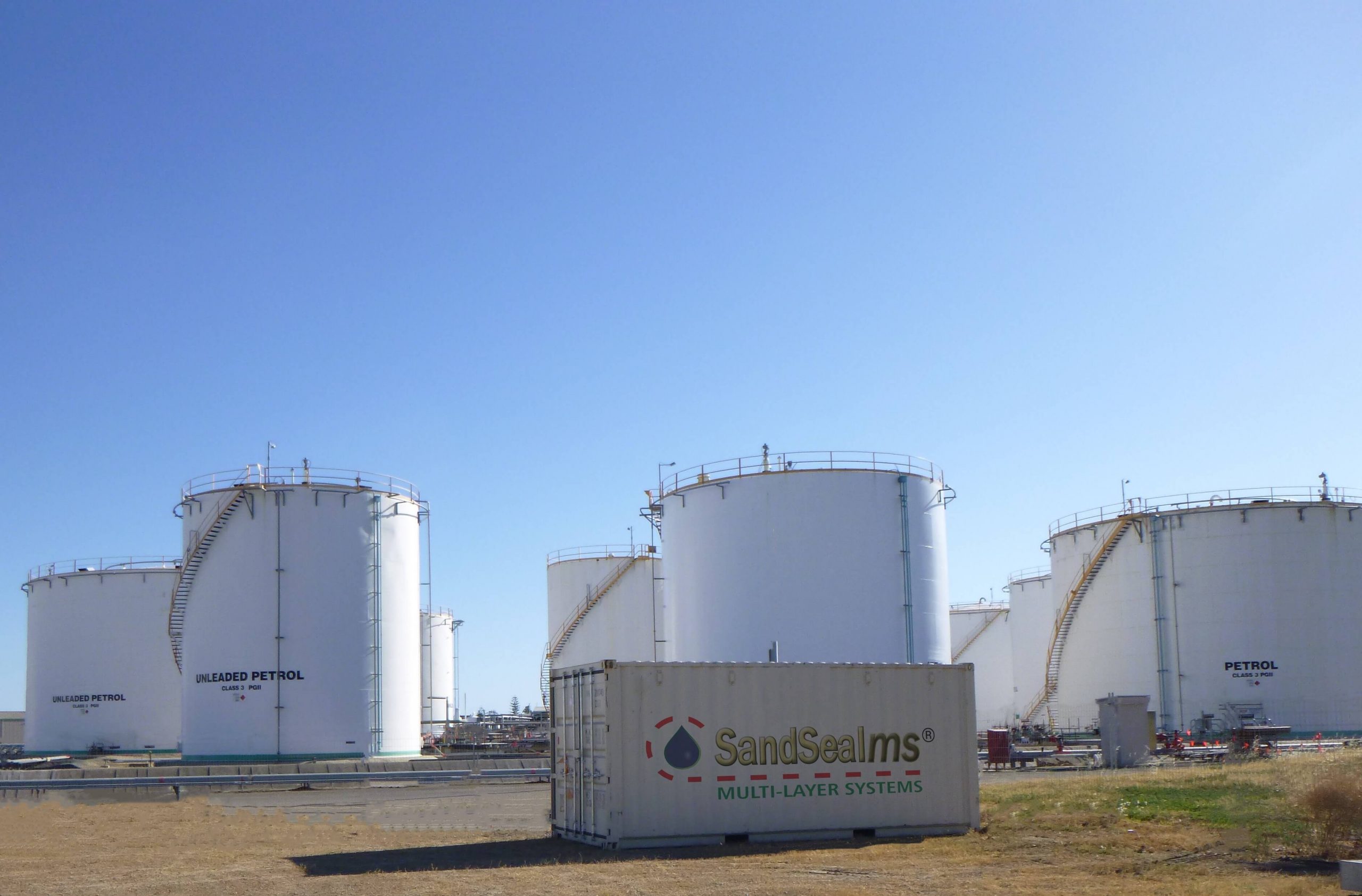 sandseal-oil-gas-secondary-containment